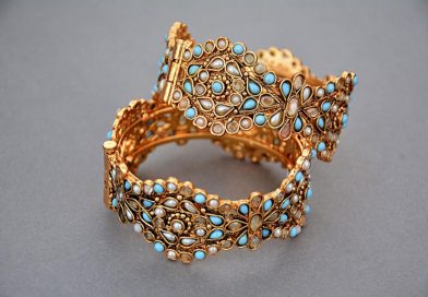 L’eleganza del metallo prezioso che trasforma il tempo: l’oro!